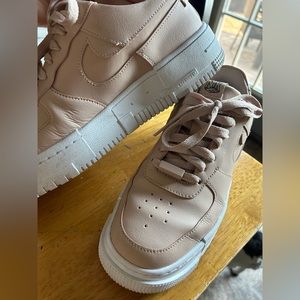 NIKE AIR women’s sneakers size 10